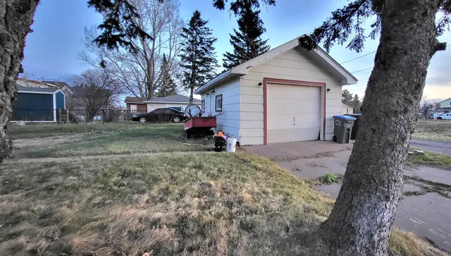 $249,000 | 202 East 2nd Street, Superior, WI 54880