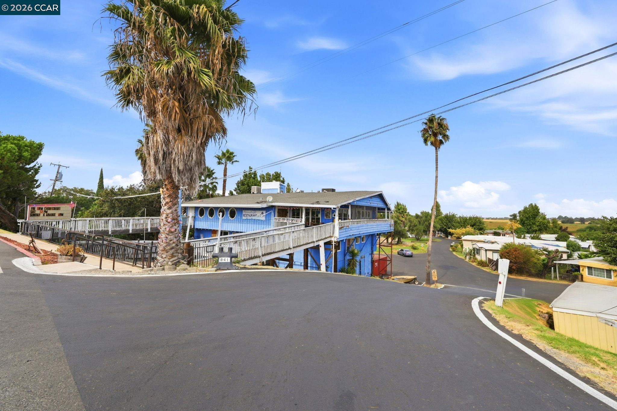 841 West Brannan Island Road, Unit 5 Isleton, CA 95641 - Photo 23 of 24 Parking Entry