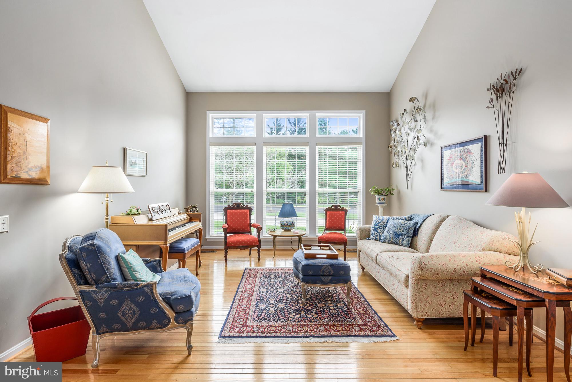 12378 Brown Fox Way Reston, VA 20191 - Photo 7 of 45 Gallery Image 7