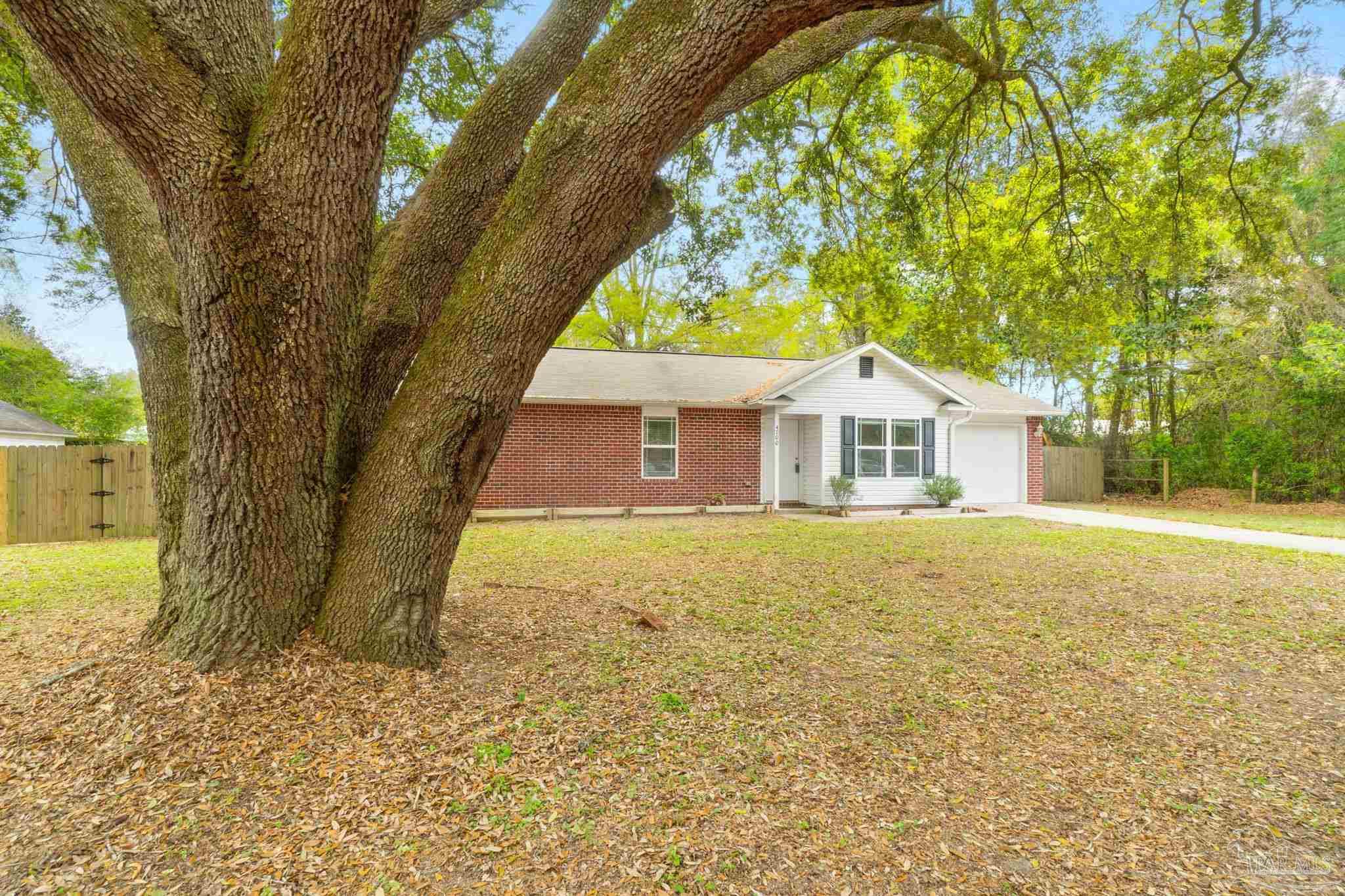 4700 Frontier Road Pace, FL 32571 - Photo 3 of 31