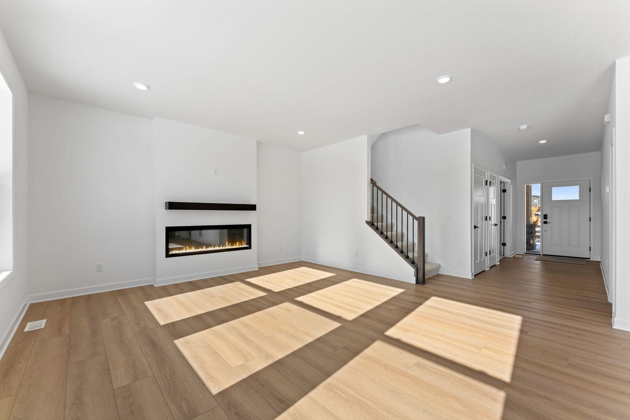 1915 Ravine Road Carver, MN 55315 - Photo 4 of 22