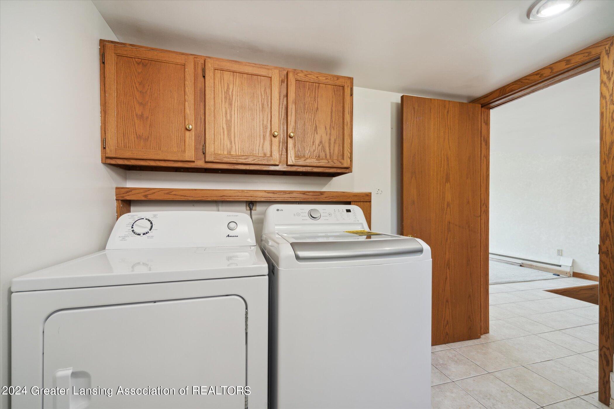 6099 Sleight Road Bath, MI 48808 - Photo 24 of 70 23-6099-Sleight-Rd-Bath-Twp-MI-48808-Win
