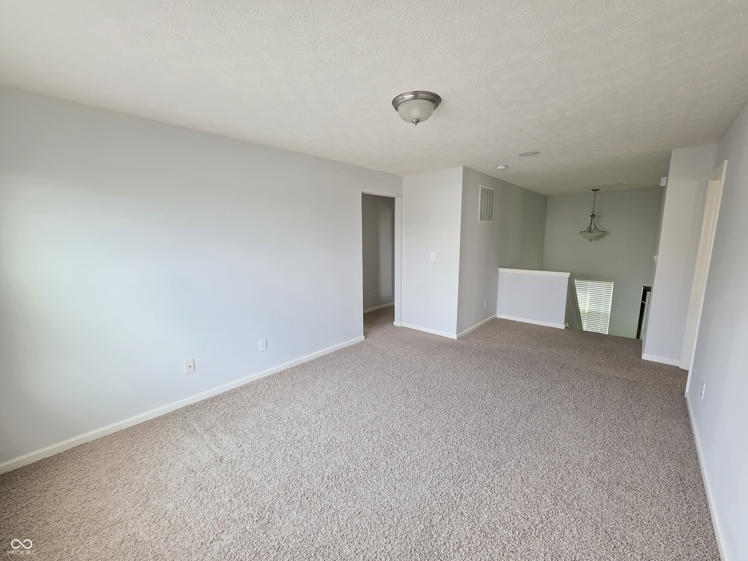 2347 Shadow Court Columbus, IN 47201 - Photo 14 of 30