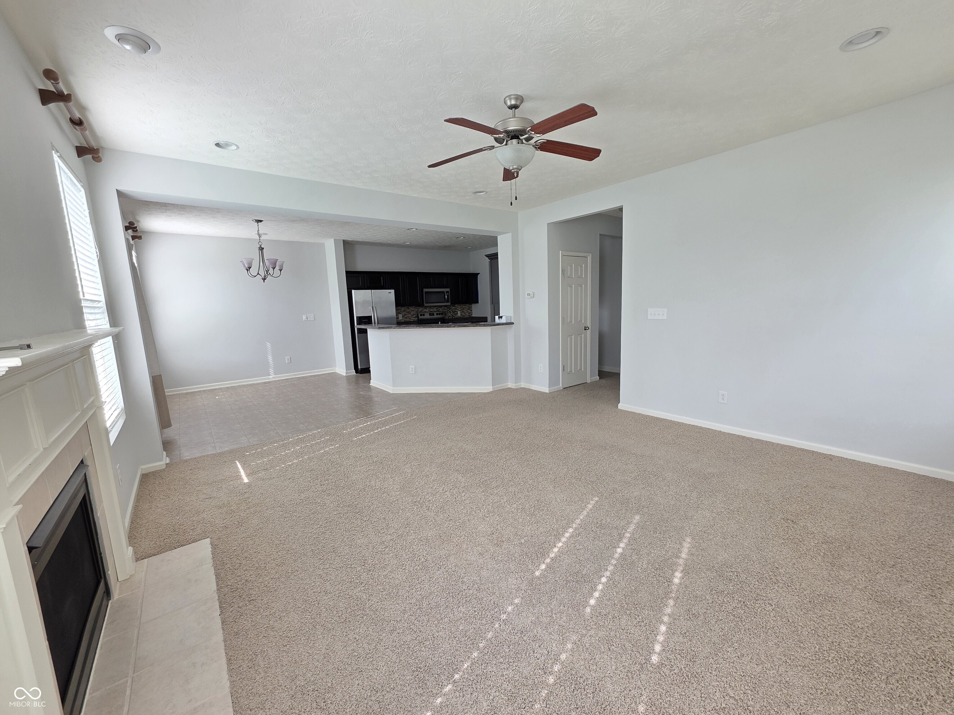 2347 Shadow Court Columbus, IN 47201 - Photo 8 of 30