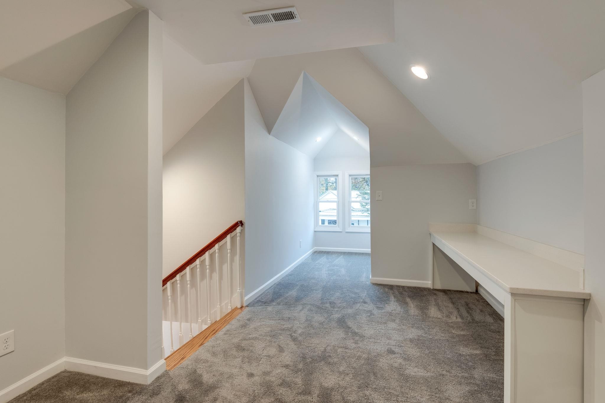 1012 Cheatham Street Springfield, TN 37172 - Photo 20 of 25 a view of hallway with window