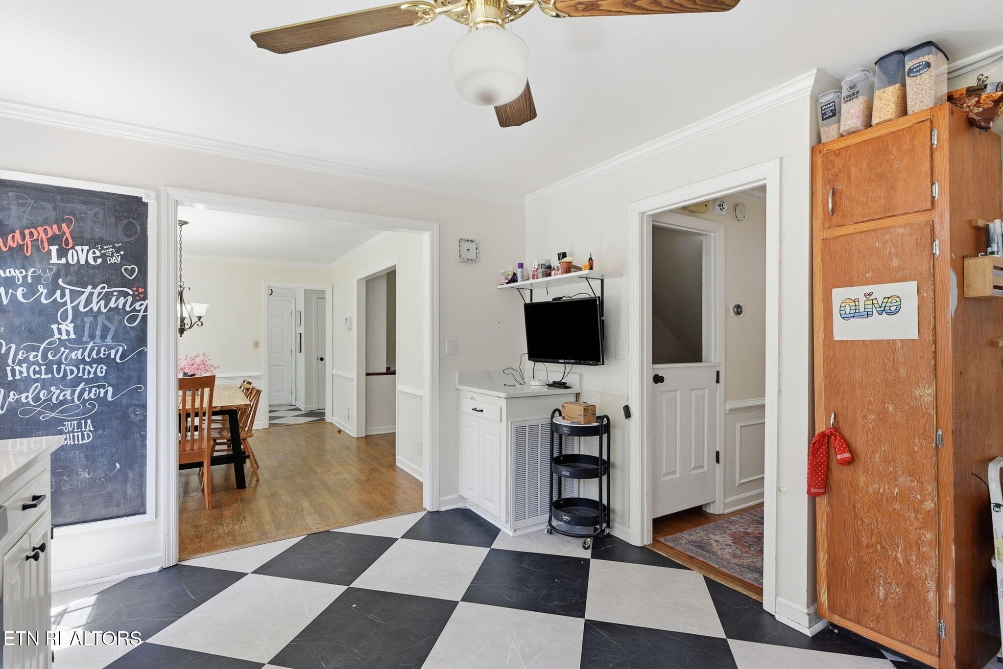 128 Claremont Road Oak Ridge, TN 37830 - Photo 16 of 38 Gallery Image 16