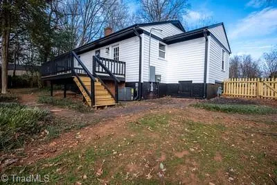 $1,995 | 2005 Queens Court, Greensboro, NC 27408