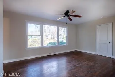 $1,995 | 2005 Queens Court, Greensboro, NC 27408