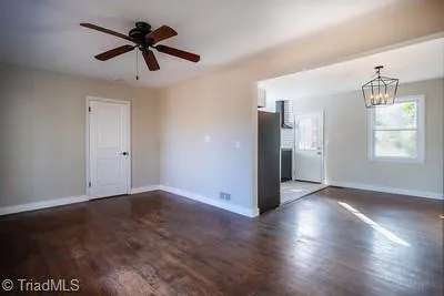 $1,995 | 2005 Queens Court, Greensboro, NC 27408