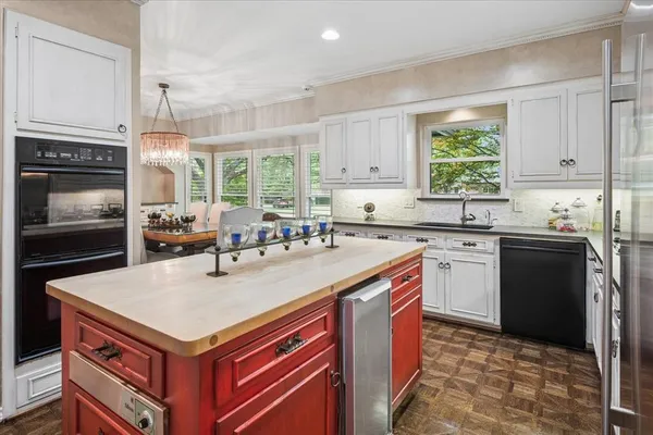 $2,550,000 | 7276 Lupton Circle, Dallas, TX 75225