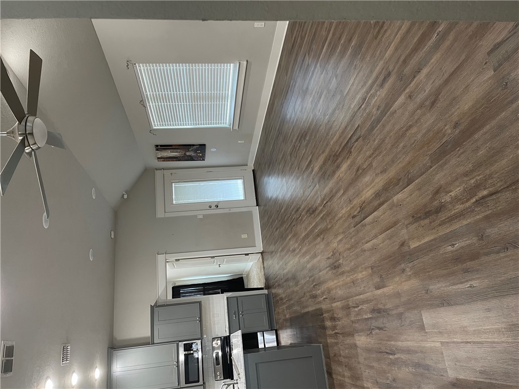 160 Rustic Trace Somerville, TX 77879 - Photo 2 of 16 Gallery Image 2