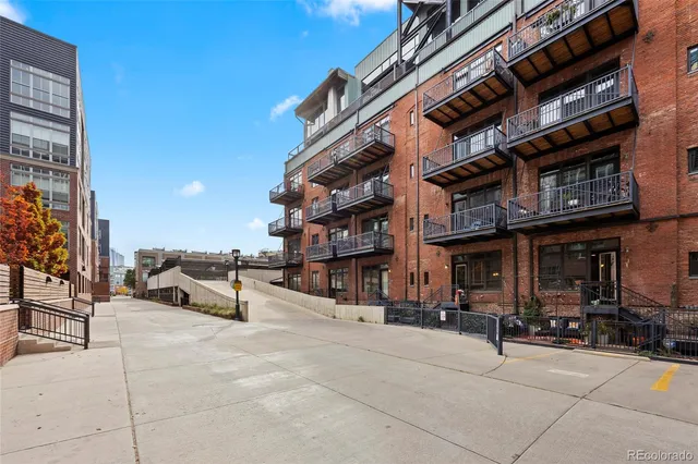 a car parked in front of a building
