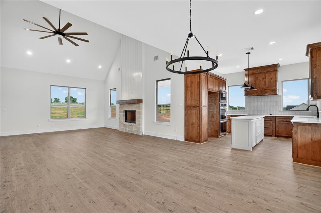 225 Kilkenny Road Poolville, TX 76487 - Photo 11 of 36