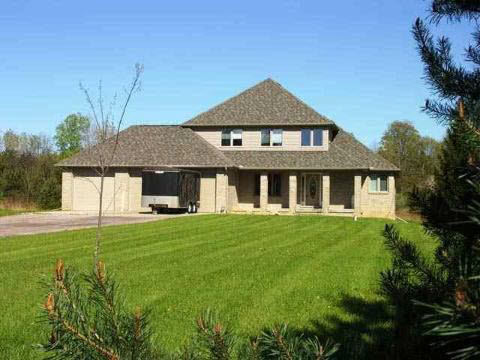 7091 Brewer Road Flint, MI 48507 - Photo 1 of 12 941745.JPG