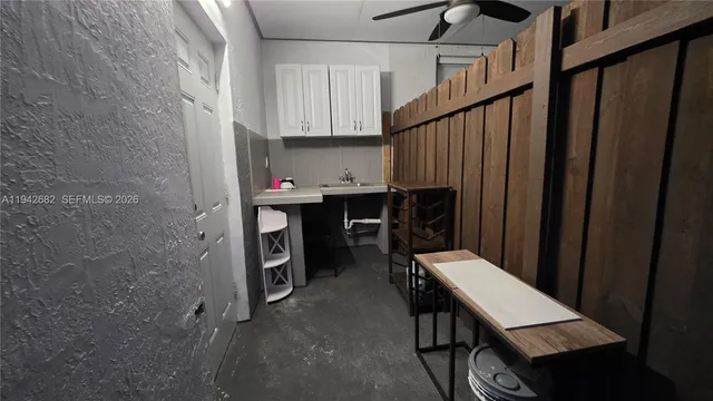 $800 | 1601 Southeast 17th Street, Homestead, FL 33035