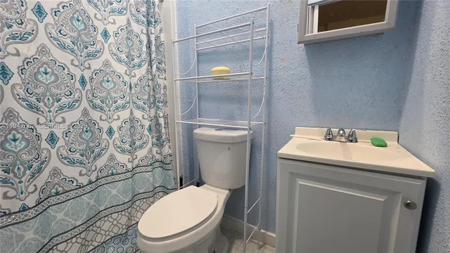 $800 | 1601 Southeast 17th Street, Homestead, FL 33035