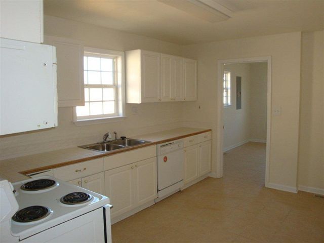 120 Cosmos Lane Greer, SC 29651 - Photo 11 of 18 Gallery Image 11
