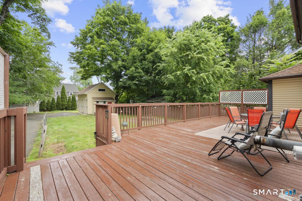 162 Newton Street Meriden, CT 06450 - Photo 24 of 34
