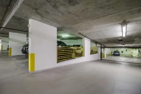 $990,000 | 700 West E Street, Unit 1602, San Diego, CA 92101