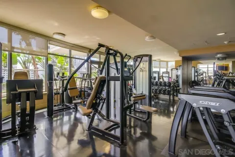 $990,000 | 700 West E Street, Unit 1602, San Diego, CA 92101