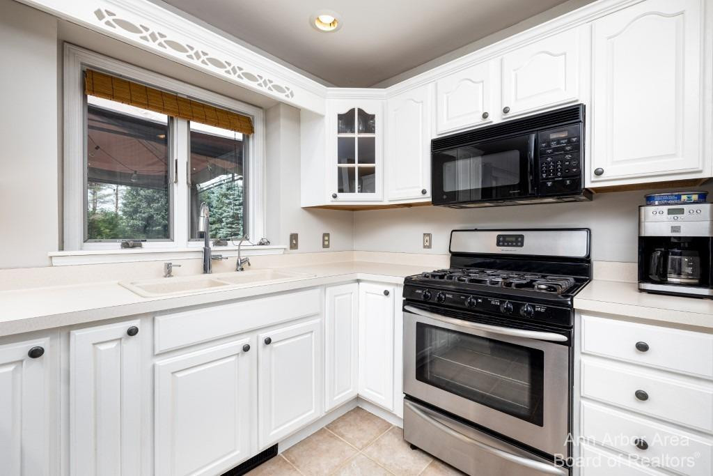 7023 Toma Road Dexter, MI 48130 - Photo 17 of 48 Photo 17