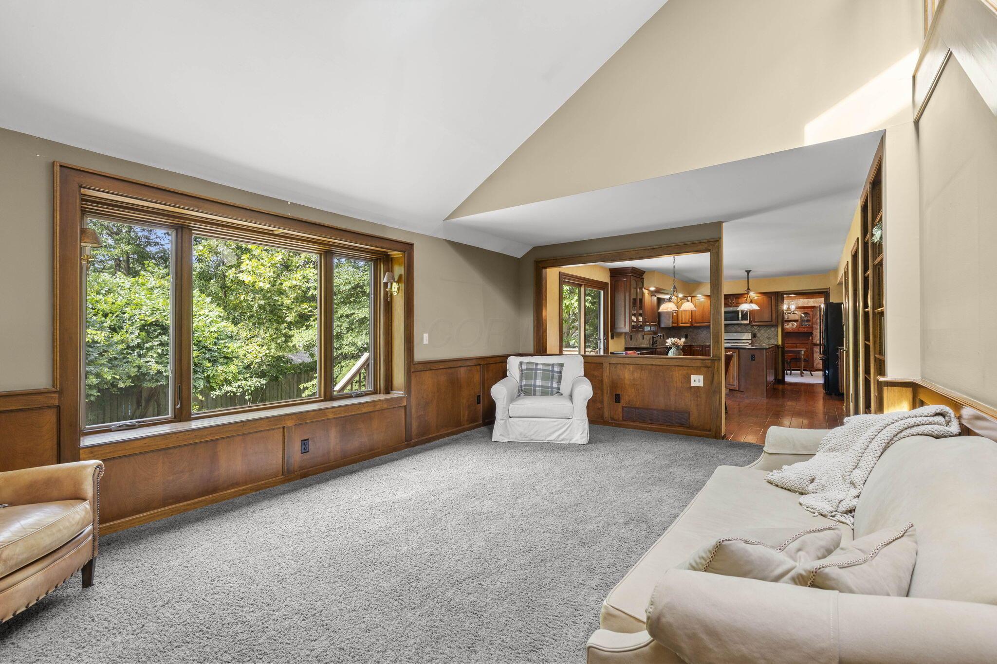 1161 Riva Ridge Boulevard Columbus, OH 43230 - Photo 22 of 60 GREAT ROOM