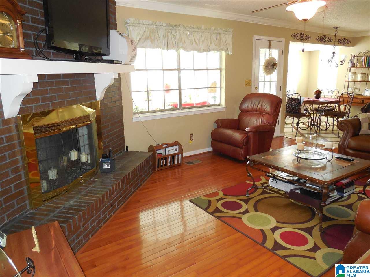 701 Greenbriar Road Fairfield, AL 35064 - Photo 11 of 28