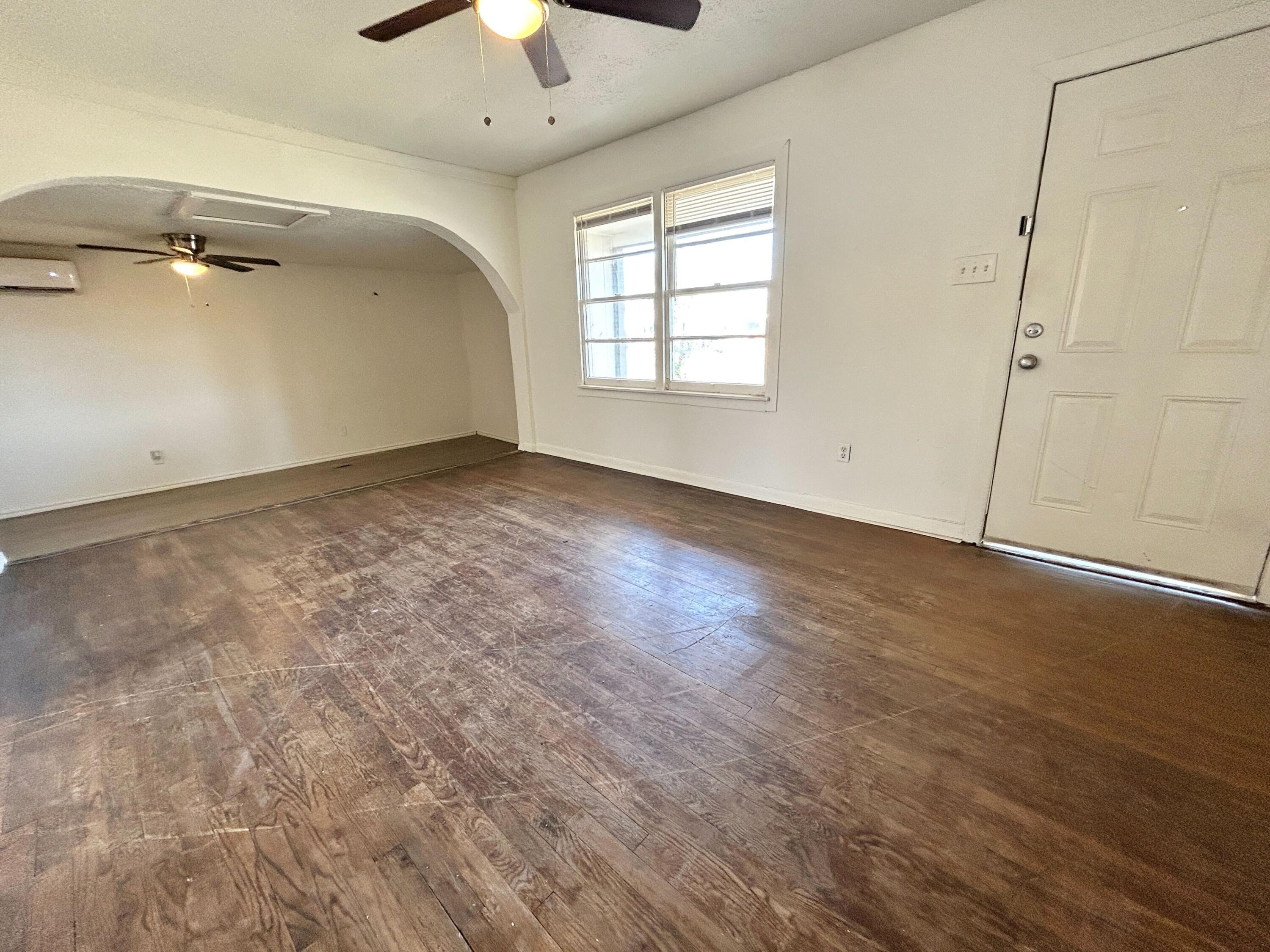 2803 2nd Street Lubbock, TX 79415 - Photo 2 of 13 IMG_0225