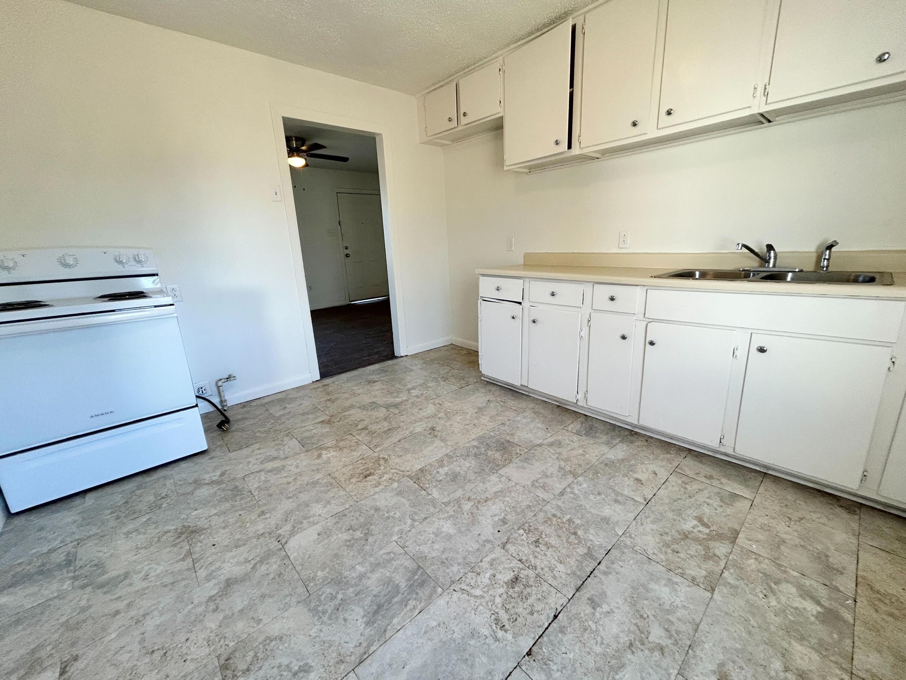 2803 2nd Street Lubbock, TX 79415 - Photo 3 of 13 IMG_0226
