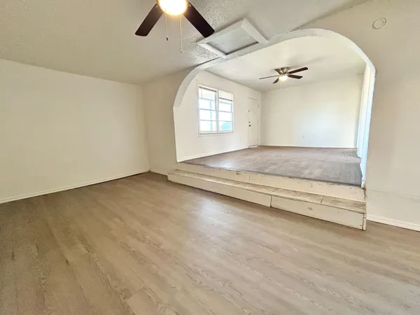 $875 | 2803 2nd Street, Lubbock, TX 79415