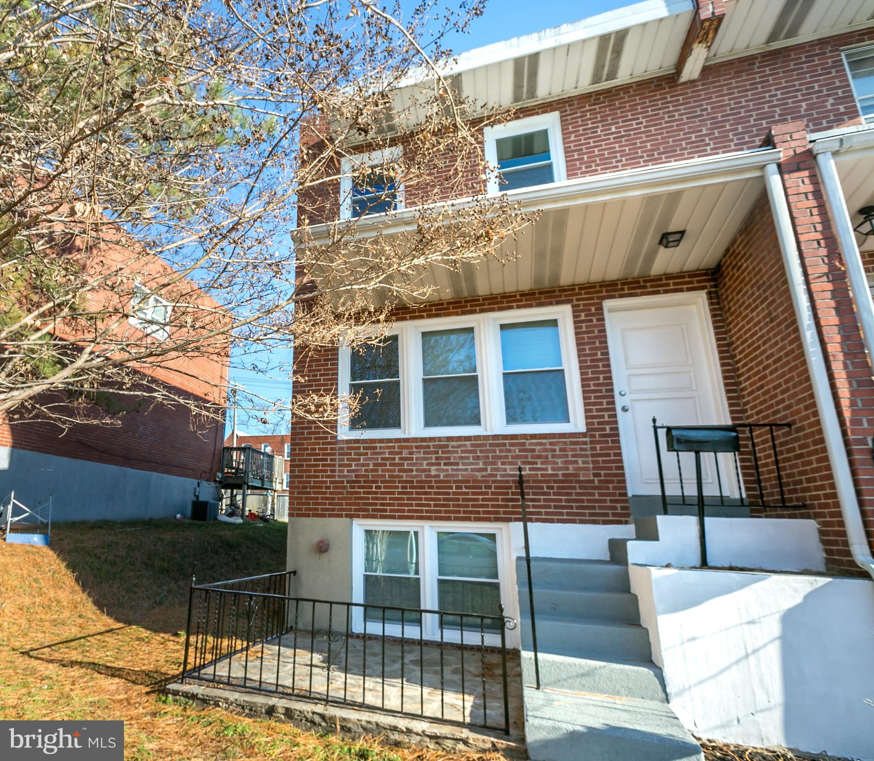 1245 Haverhill Road Baltimore, MD 21229 - Photo 1 of 29 Gallery Image 1