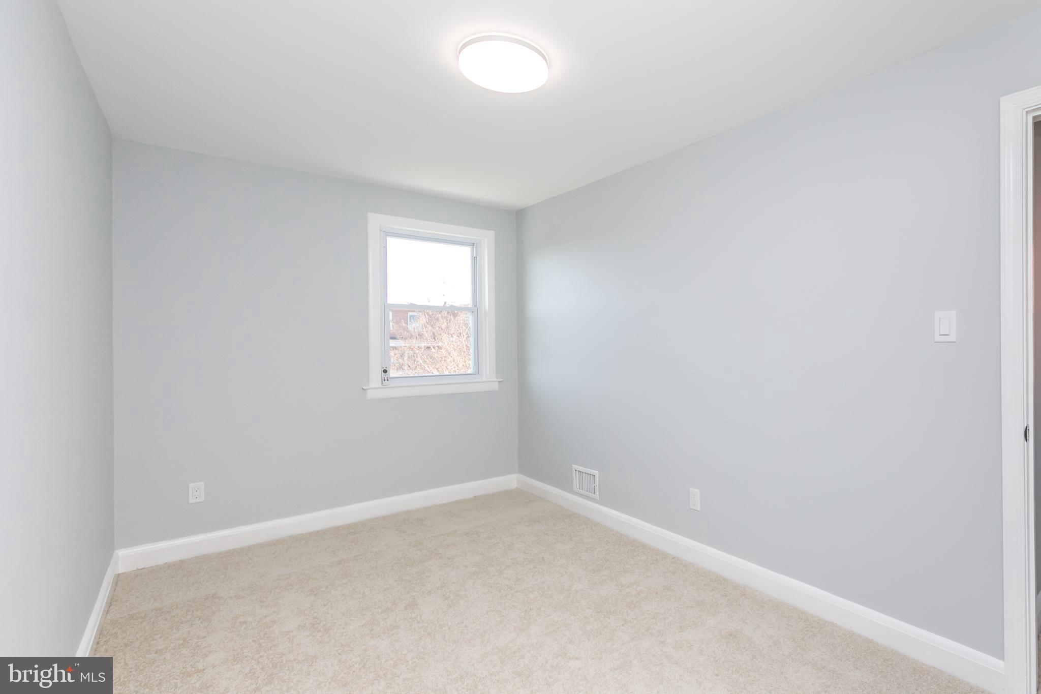 1245 Haverhill Road Baltimore, MD 21229 - Photo 14 of 29 Gallery Image 14