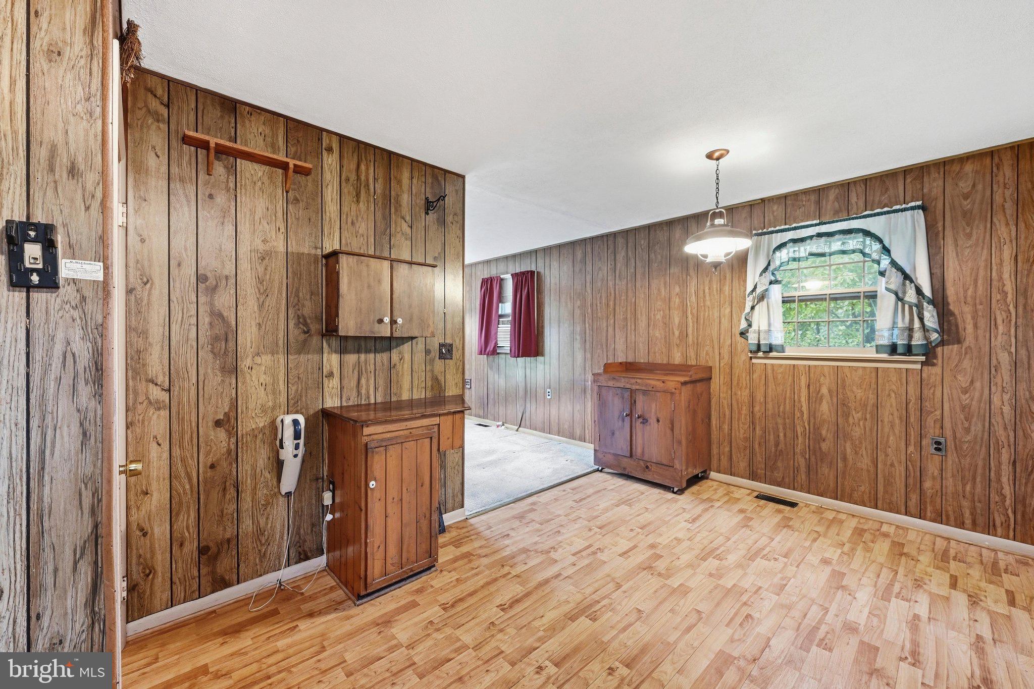 140 Wanner Road Reading, PA 19606 - Photo 13 of 25 Kitchen/Dining