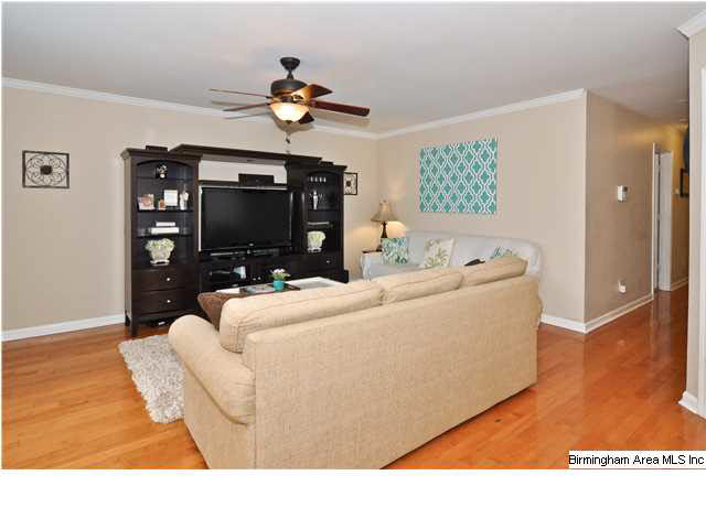 104 Bush Street Birmingham, AL 35210 - Photo 5 of 32