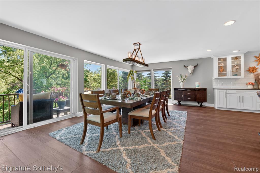 30650 Lahser Road Beverly Hills, MI 48025 - Photo 13 of 93