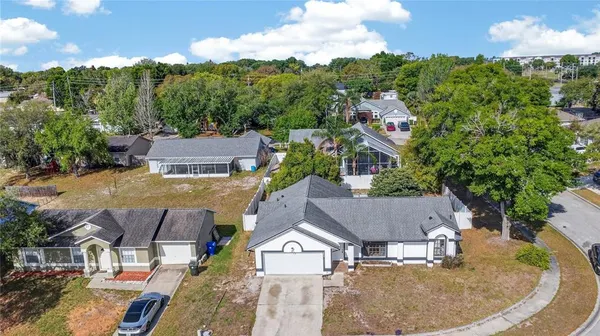 $389,990 | 2075 Hedgerow Circle, Ocoee, FL 34761