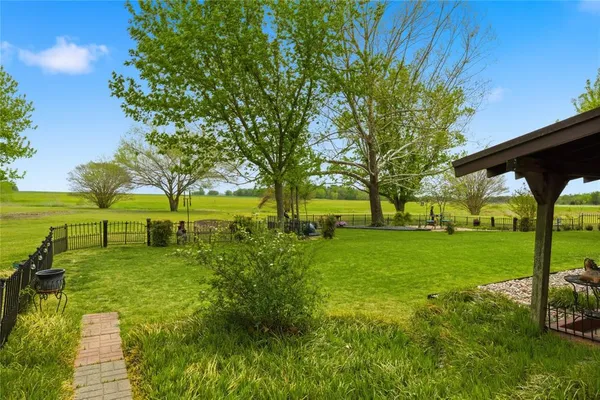 $425,000 | 2498 Fm 904 Street North, Pecan Gap, TX 75469