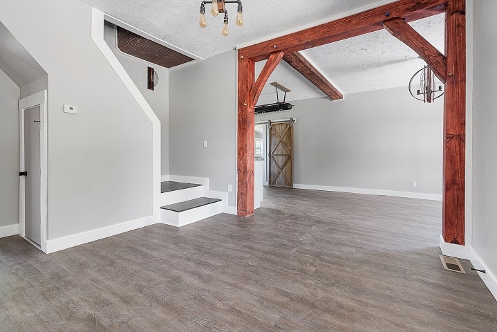 16813 Nobblett Road Hagerstown, IN 47346 - Photo 5 of 21 Gallery Image 5