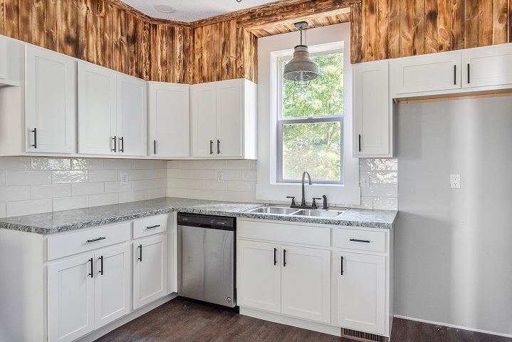 16813 Nobblett Road Hagerstown, IN 47346 - Photo 10 of 21 Gallery Image 10