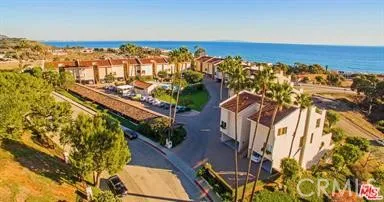 $6,750 | 23922 De Ville Way, Unit C, Malibu, CA 90265