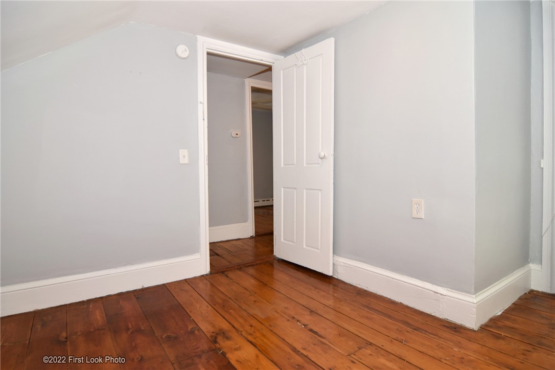 88 Ring Street Providence, RI 02909 - Photo 14 of 37