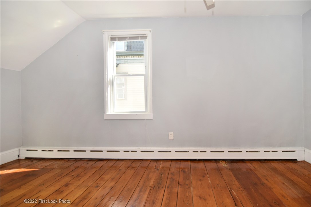 88 Ring Street Providence, RI 02909 - Photo 15 of 37