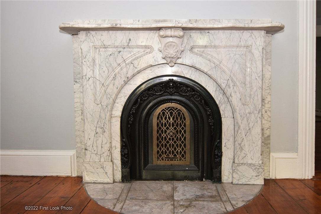 88 Ring Street Providence, RI 02909 - Photo 19 of 37