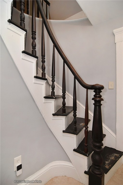 88 Ring Street Providence, RI 02909 - Photo 25 of 37