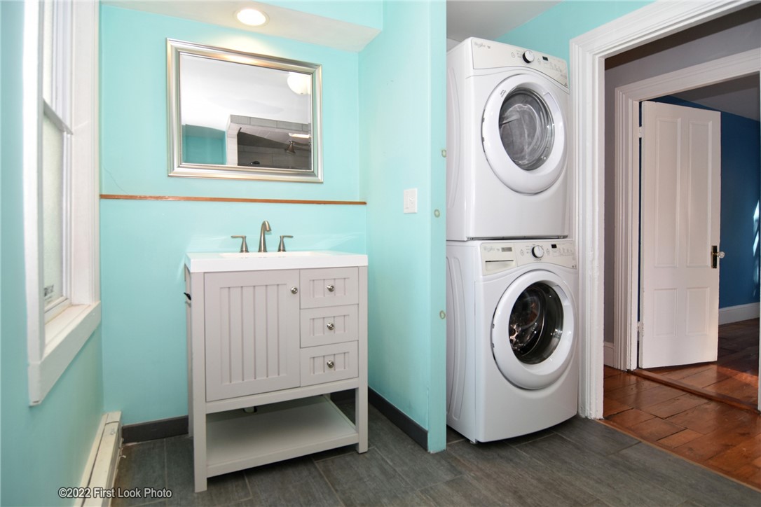 88 Ring Street Providence, RI 02909 - Photo 26 of 37