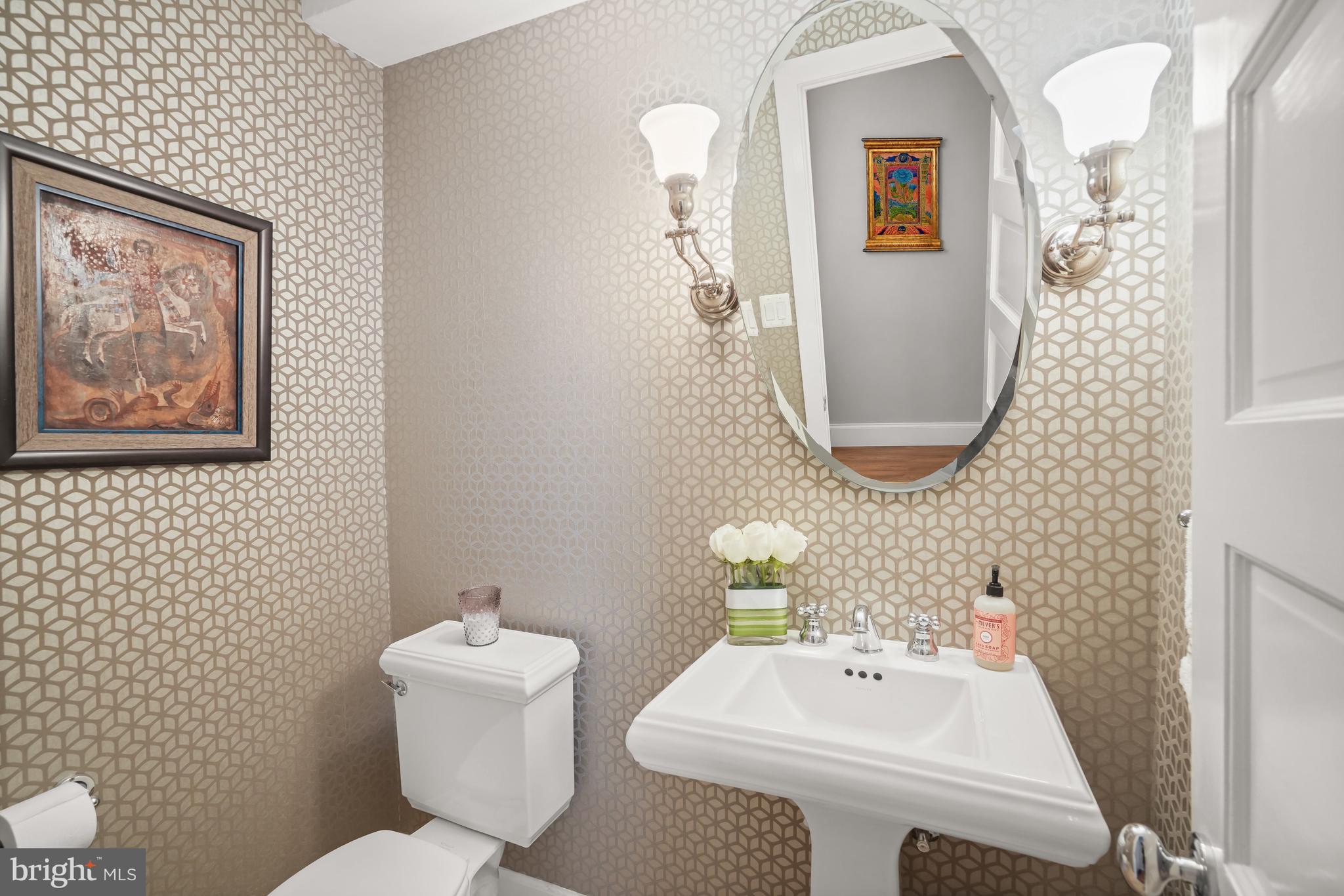 1716 Q Street Northwest Washington, DC 20009 - Photo 15 of 47 Guest Powder Room