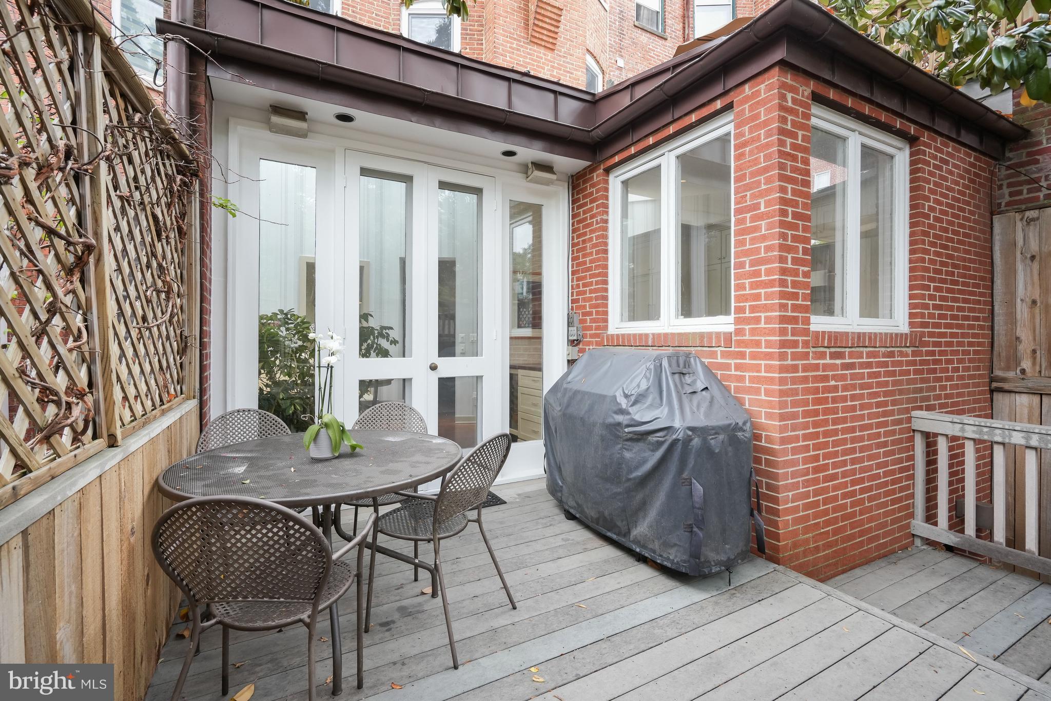 1716 Q Street Northwest Washington, DC 20009 - Photo 39 of 47 Rear Dining & Cooking Area