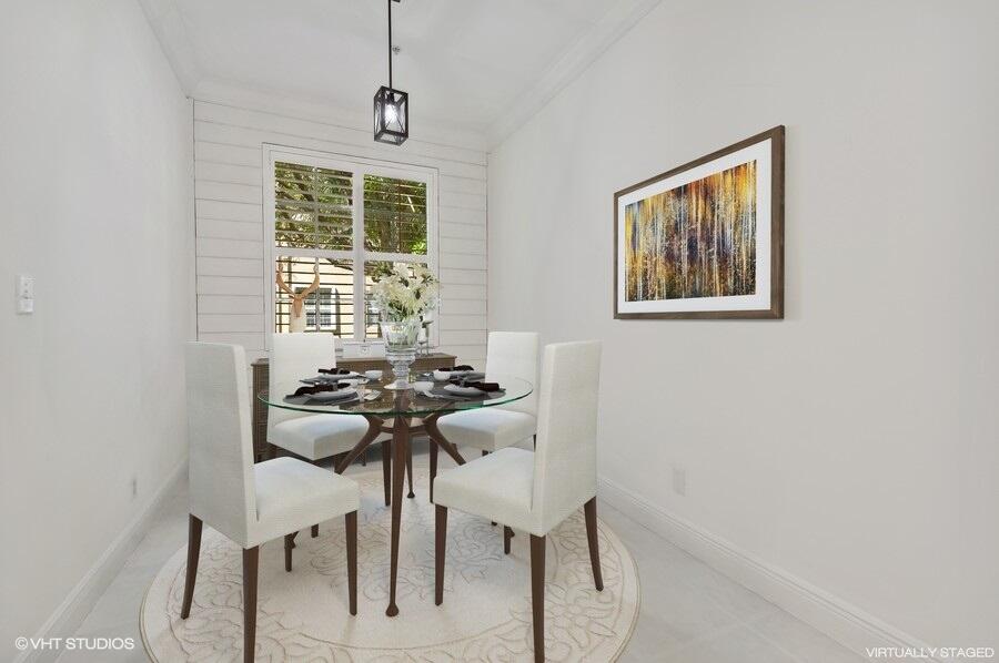 103 Lighthouse Circle, Unit D Tequesta, FL 33469 - Photo 12 of 36 DINING ROOM NOOK