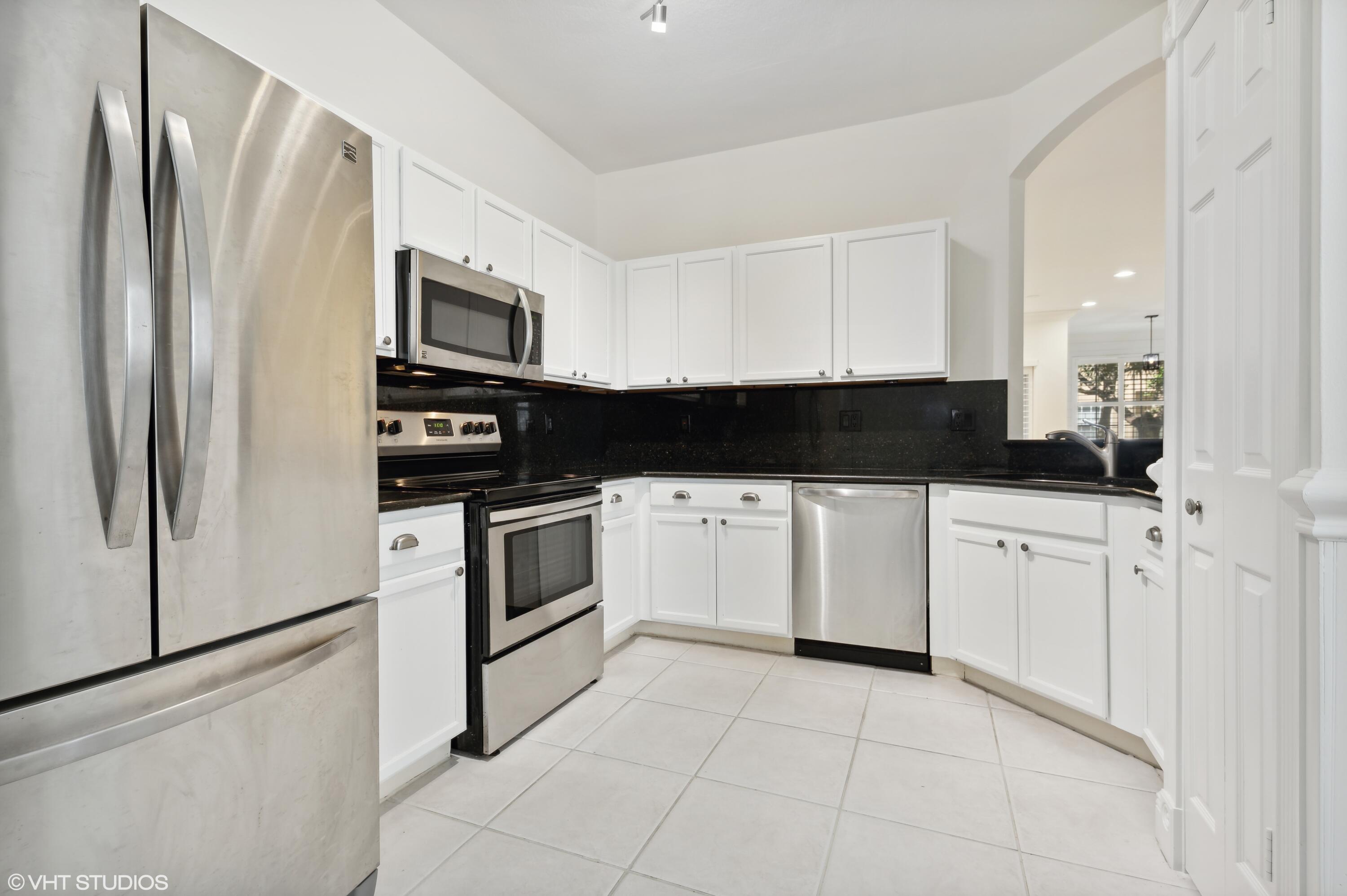 103 Lighthouse Circle, Unit D Tequesta, FL 33469 - Photo 13 of 36 KITCHEN