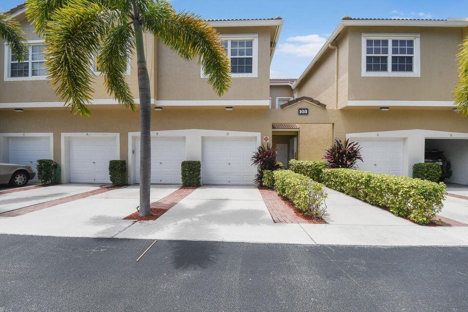 103 Lighthouse Circle, Unit D Tequesta, FL 33469 - Photo 2 of 36 FRONT ENTRANCE